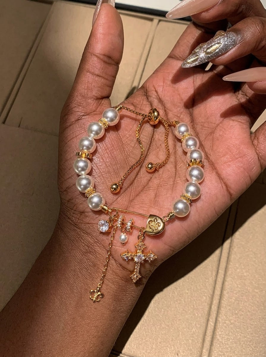 Halo — Non-Tarnish Pearl Bolo Bracelet- 3rd