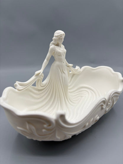 Hajimi  - Jewellery Holder 3D