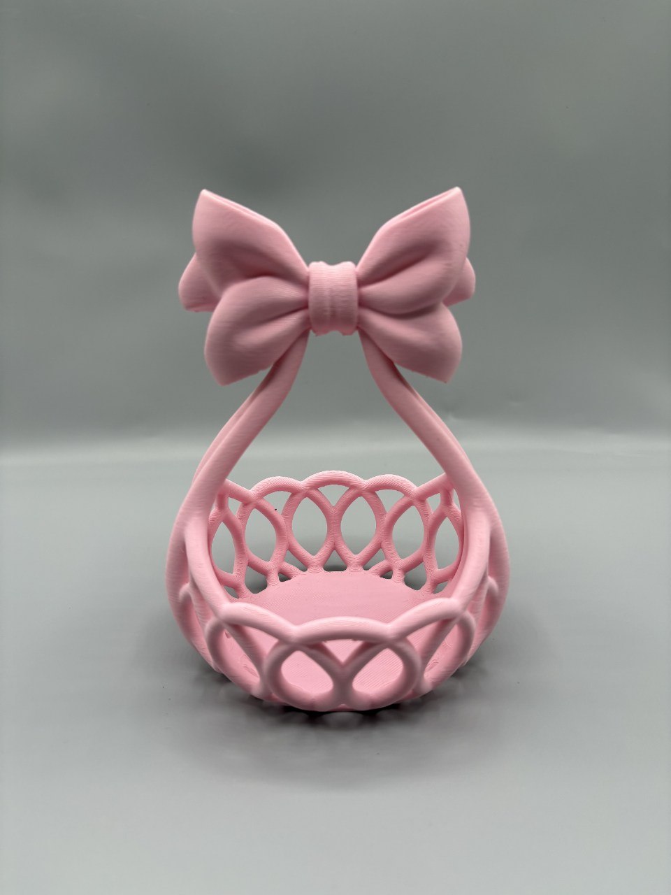 Ribbon  — Vanity Basket
3D